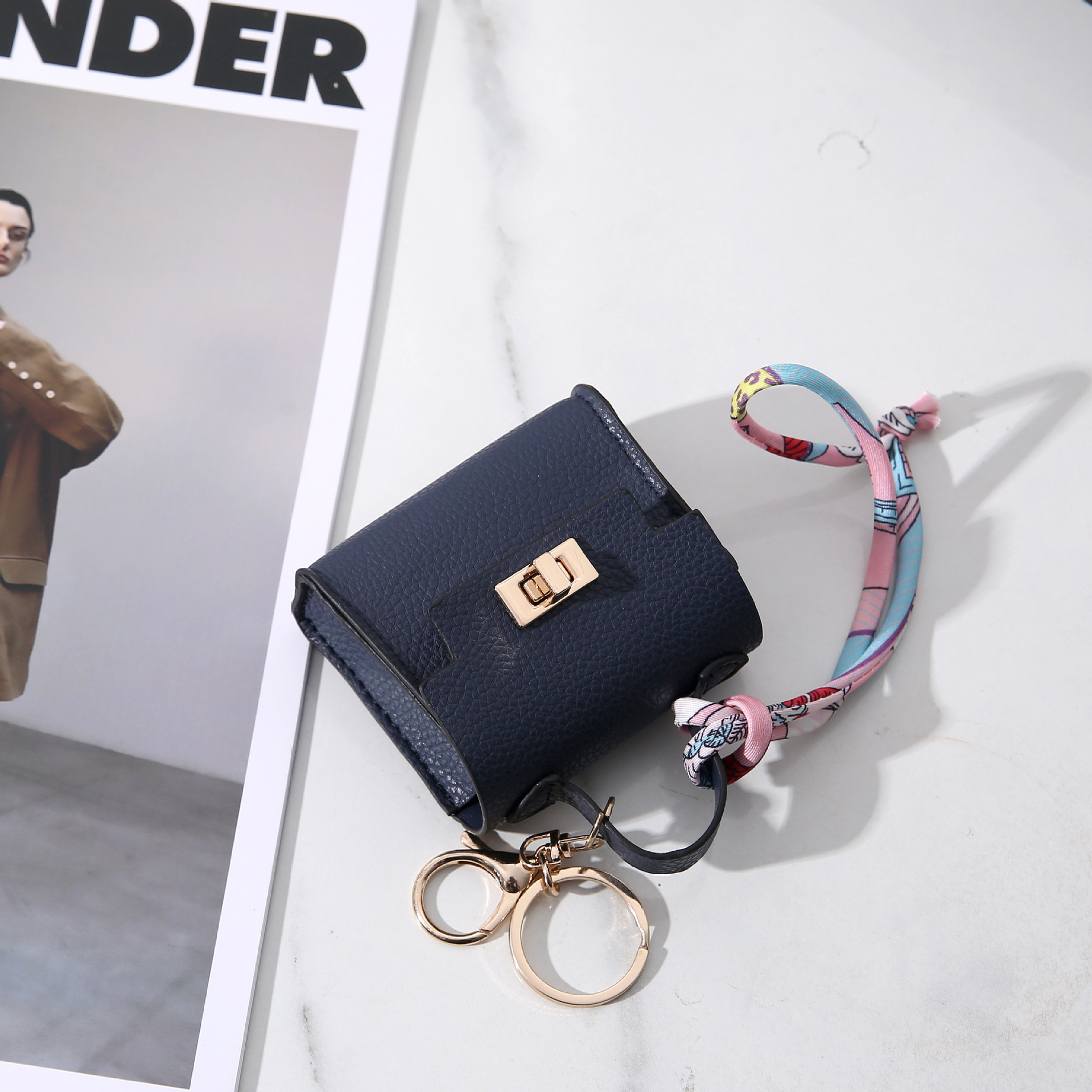 Mini wallet bag hanging house small bag light luxury bag new fashion pendant lipstick bag earphone key bag