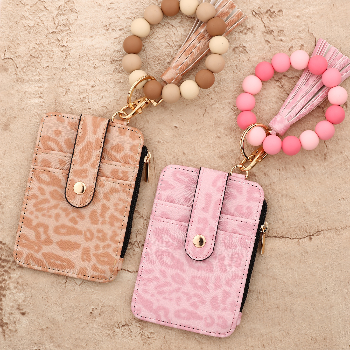 2026 In-stock cross-border European and American document holder, folded edge card holder, silicone bracelet, keychain, leopard print leather wallet
