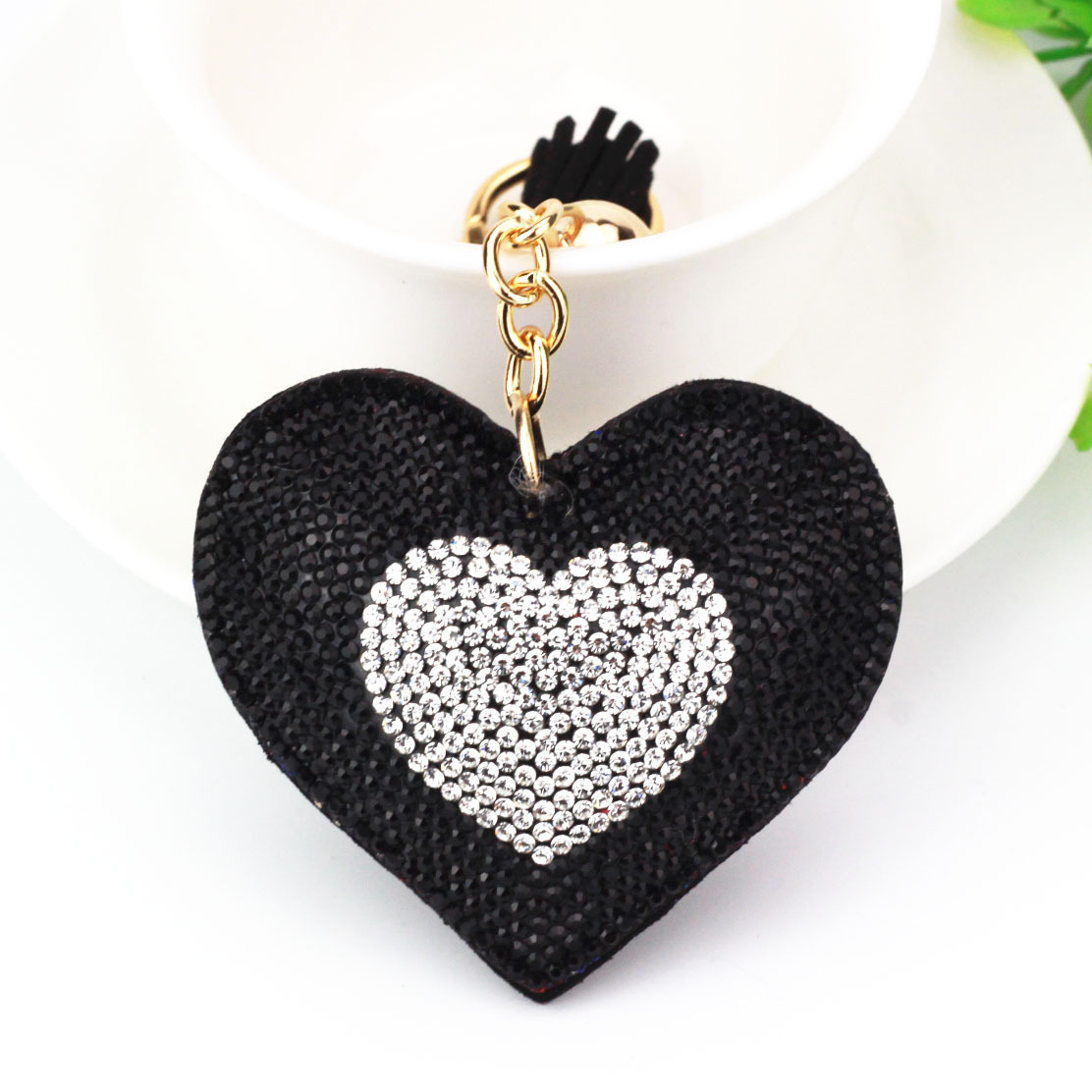 Cross-border AliExpress foreign trade jewelry, two-tone peach heart keychain, Korean velvet hot-fix rhinestone heart tassel bag car pendant