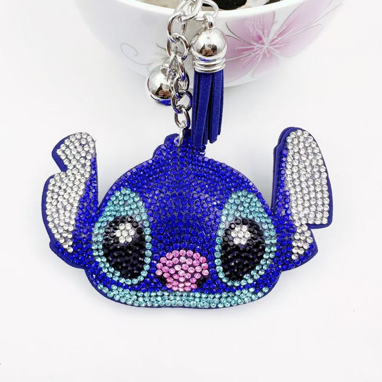Korean-style rhinestone cartoon keychain, Stitch key chain, bag charm, DIY jewelry and accessories.