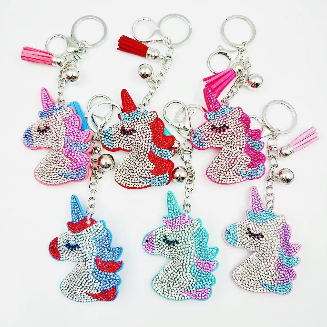 New cross-border cute cartoon unicorn hot-fix rhinestone keychain, fashionable rhinestone crystal tassel bag pendant manufacturer