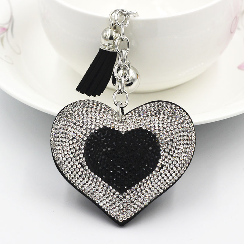 Cross-border AliExpress foreign trade jewelry, two-tone peach heart keychain, Korean velvet hot-fix rhinestone heart tassel bag car pendant