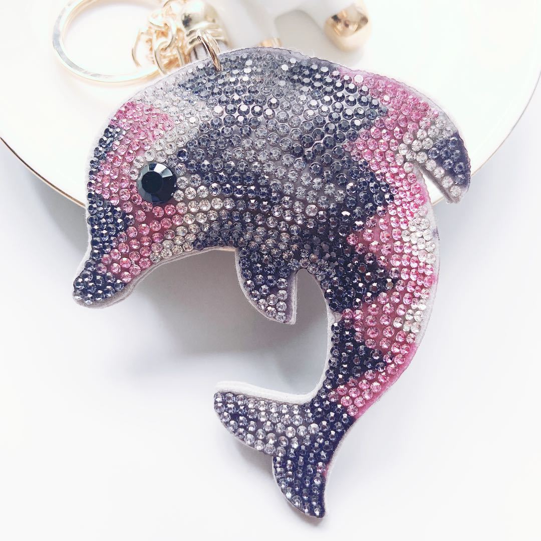 Cute dolphin keychain, trendy Korean style, velvet rhinestone key chain, marine life bag charm, in stock.