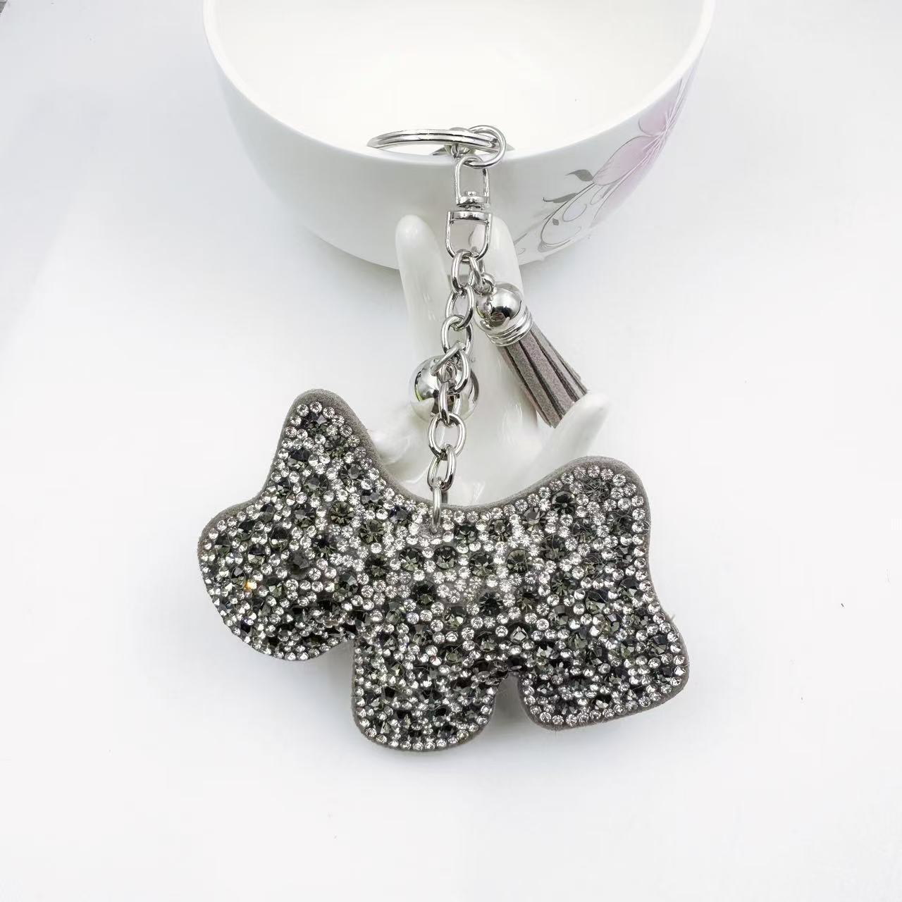 Cross-border creative cute rhinestone puppy keychain sparkling bag rhinestone pendant tassel accessories gift wholesale