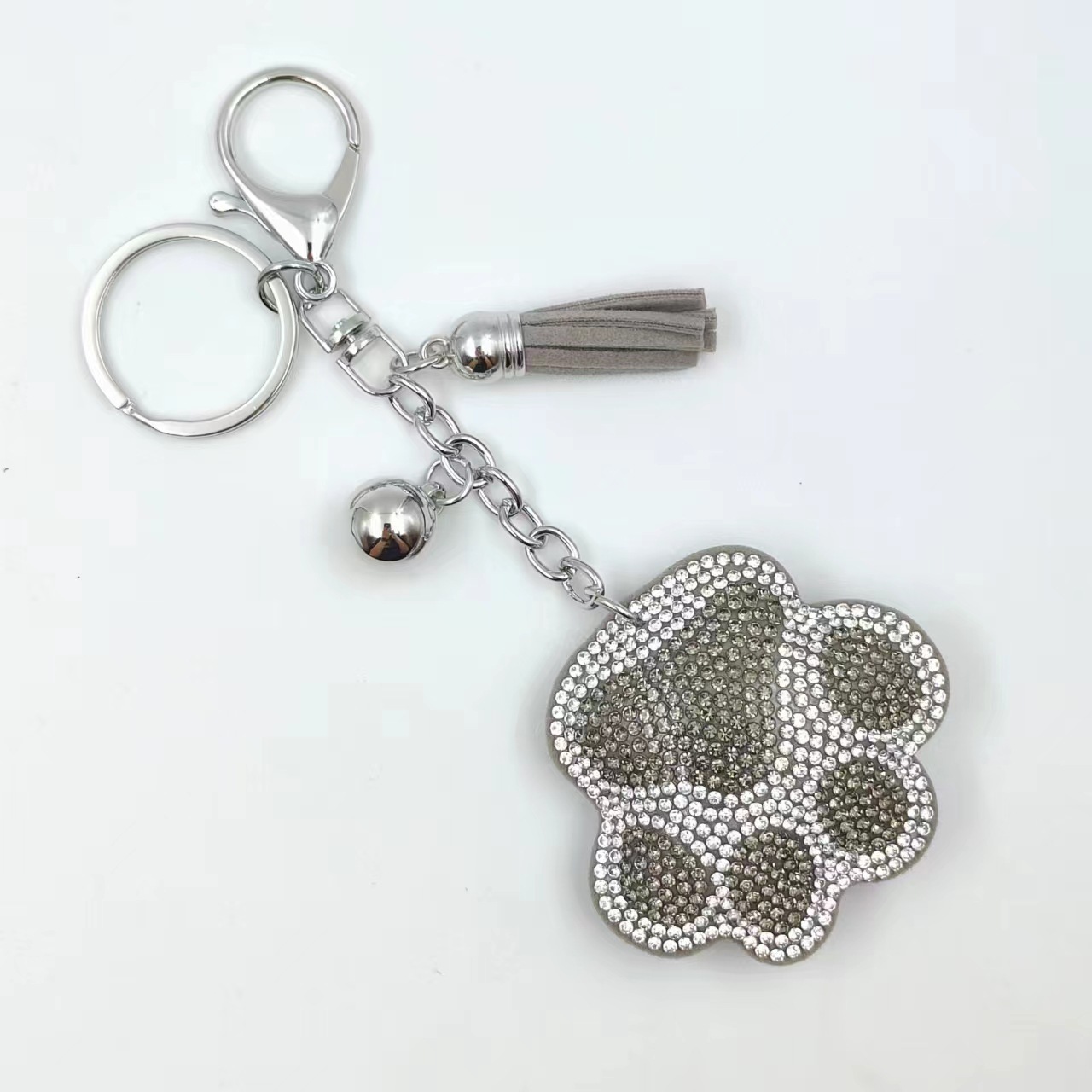 Hot-selling cross-border European and American creative cartoon bear paw rhinestone keychain, fashionable Japanese and Korean cute bag tassel pendant