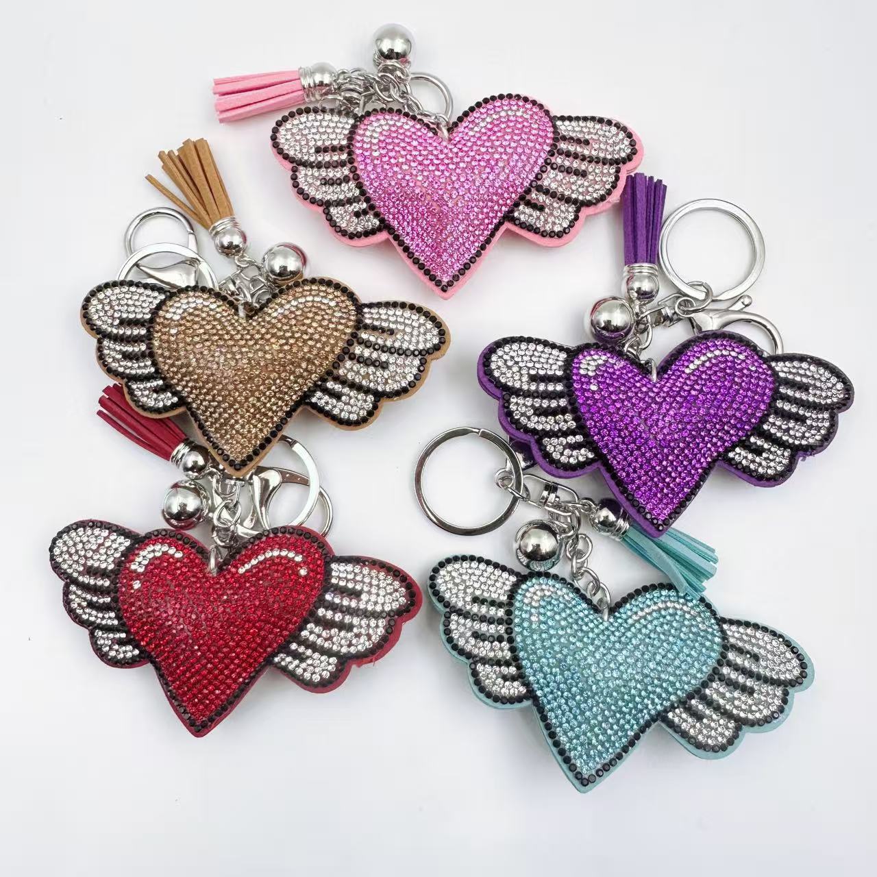 Creative rhinestone heart keychain, fashionable Korean style velvet rhinestone wing heart key chain, bag tassel pendant