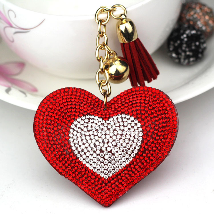 Cross-border AliExpress foreign trade jewelry, two-tone peach heart keychain, Korean velvet hot-fix rhinestone heart tassel bag car pendant
