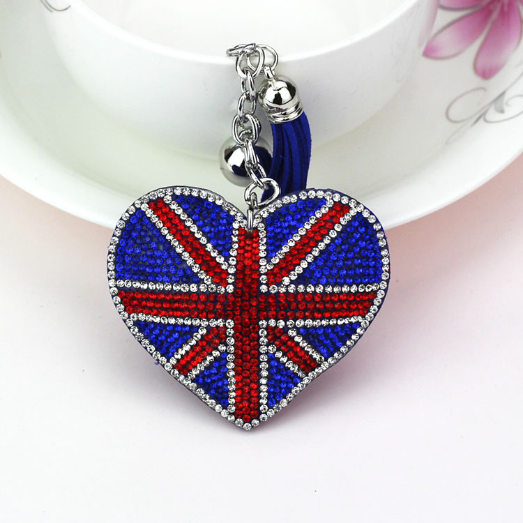 New cross-border hot-selling Korean velvet rhinestone-studded national flag heart bag charm, fashionable tassel keychain, heart-shaped ornament.