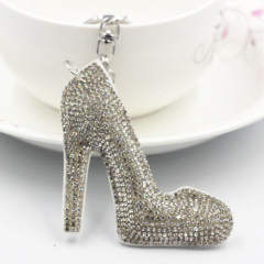 White K+ White background with white diamonds