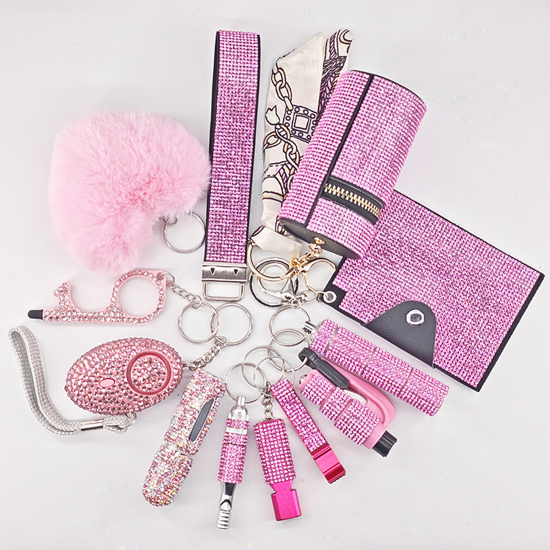 Amazon's best-selling cross-border e-commerce product: a multi-functional 12-piece diamond-encrusted self-defense set.