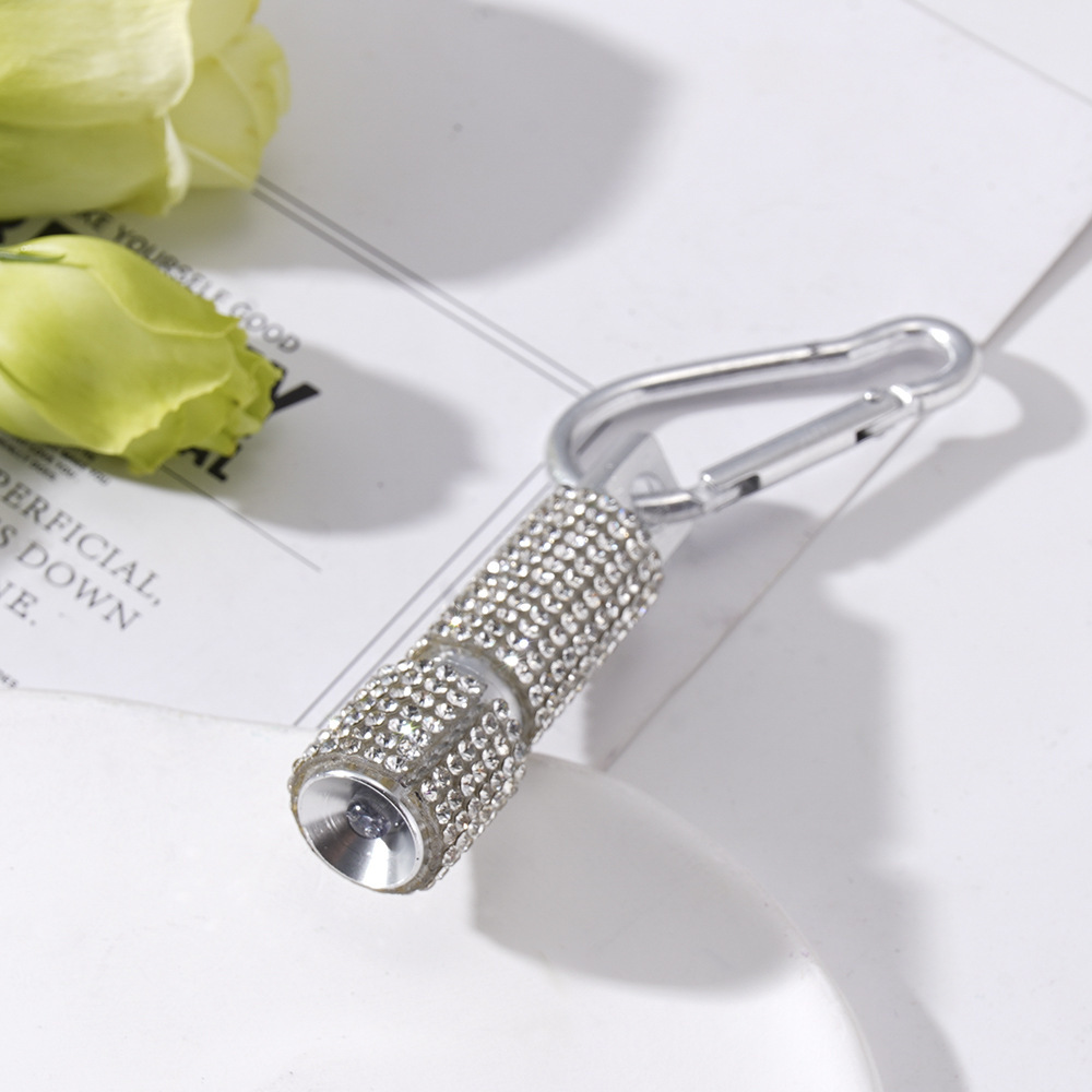New cross-border LED fashion rhinestone-studded mini flashlight carabiner mini emergency flashlight keychain pendant