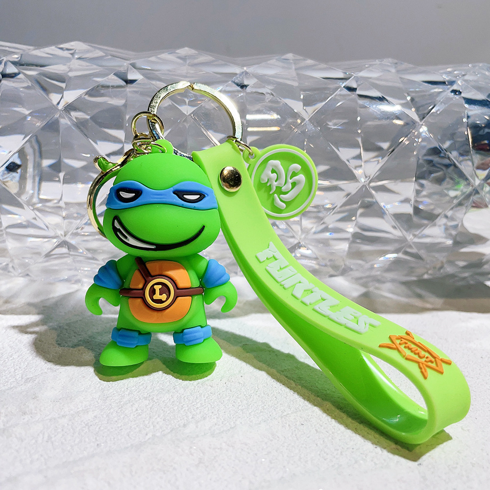 Wholesale cute and creative cartoon Teenage Mutant Ninja Turtles silicone keychains, key rings, figurines, and pendants.