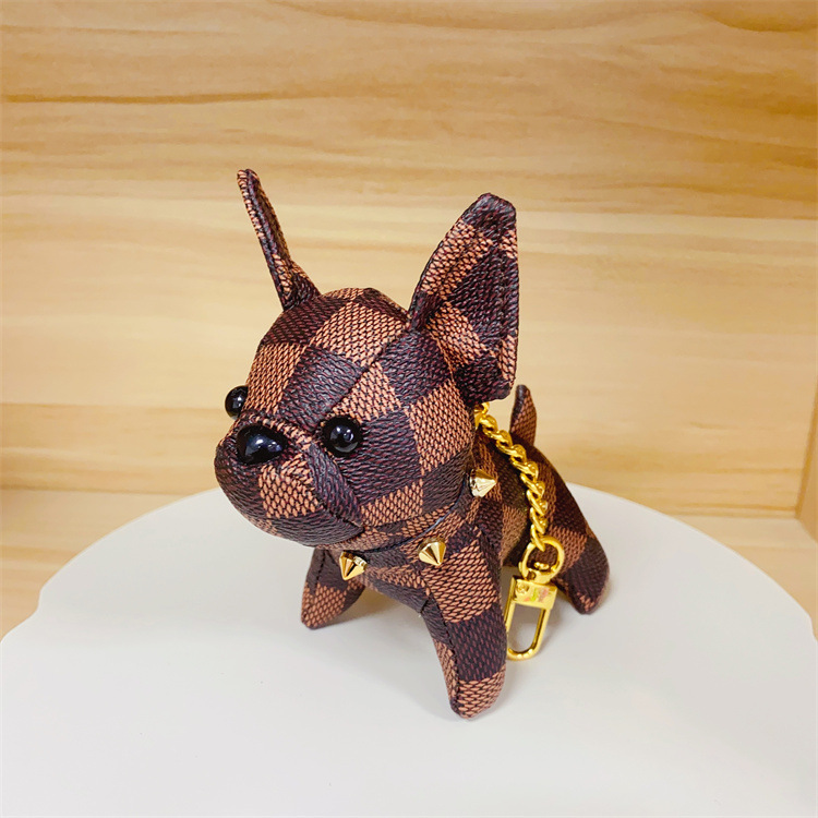 工厂批发小狗皮革老花卡通小法斗情侣汽车钥匙挂饰节日礼物钥匙扣