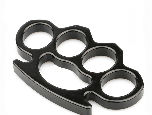 Wholesale thickened four-finger knuckle duster, self-defense iron fist, hardened, zinc alloy, knuckle duster fighting, window breaking, emergency, and rescue tools.