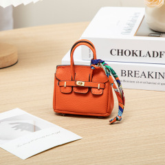 orange color