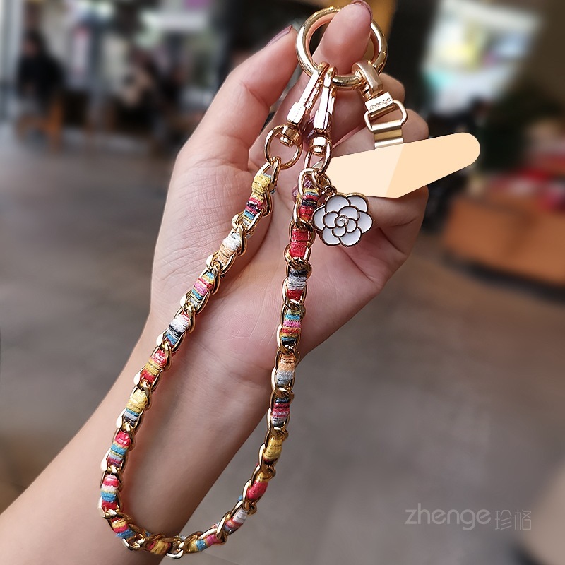 Mobile phone lanyard, Chanel-style camellia pendant, mobile phone chain, wrist charm, short and fashionable metal chain.