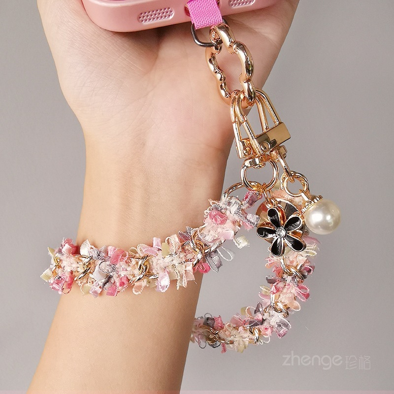 High-value, delicate, lace-trimmed twisted chain wristband for women, trendy and stylish for outdoor travel.