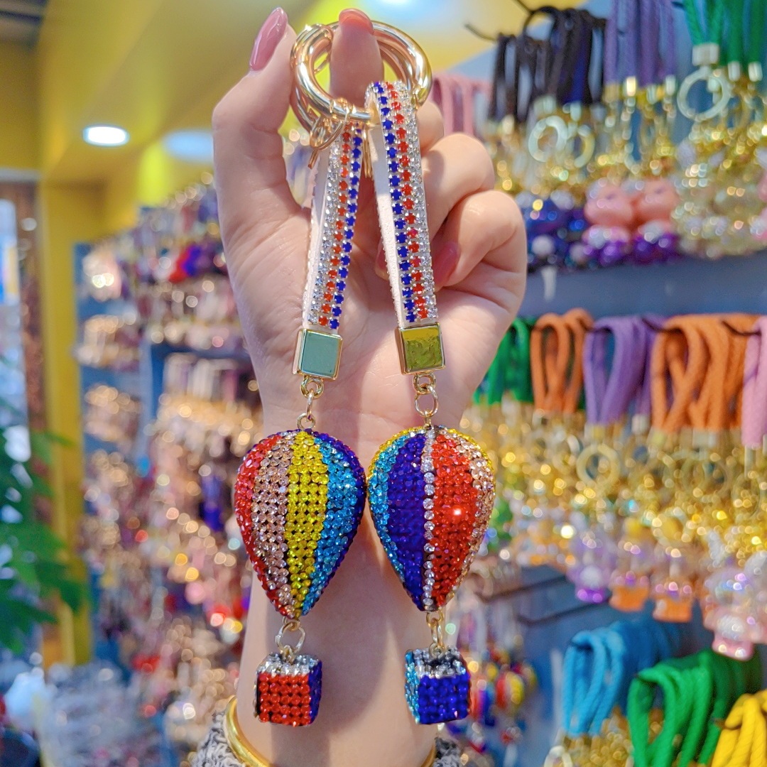 Clay full-diamond hot air balloon car chain ring lanyard keychain pendant couple bag charm small gift wholesale