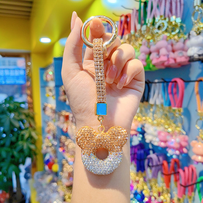 Creative full-diamond hollow Mickey Mouse keychain car keychain ornament fashionable and trendy bag decoration pendant