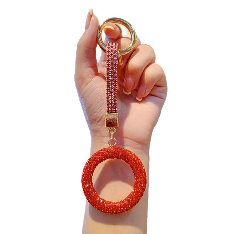 Clay rhinestone-encrusted circle car chain ring lanyard keychain pendant couple bag charm small gift wholesale