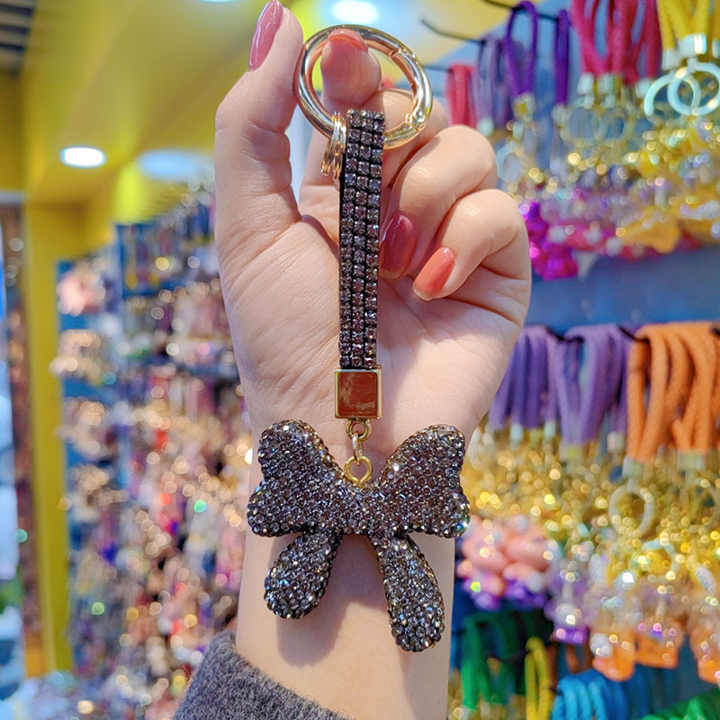 Clay rhinestone bow car chain ring keychain pendant couple bag charm small gift wholesale