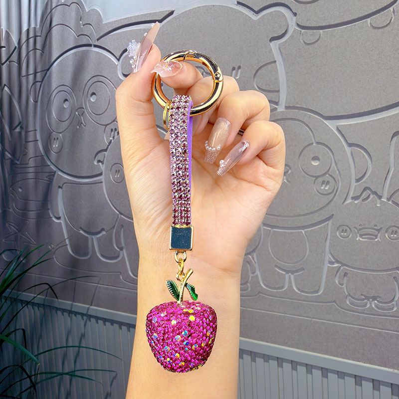 Apple-shaped rhinestone keychain lanyard chain ring exquisite car pendant couple bag charm small gift key ring