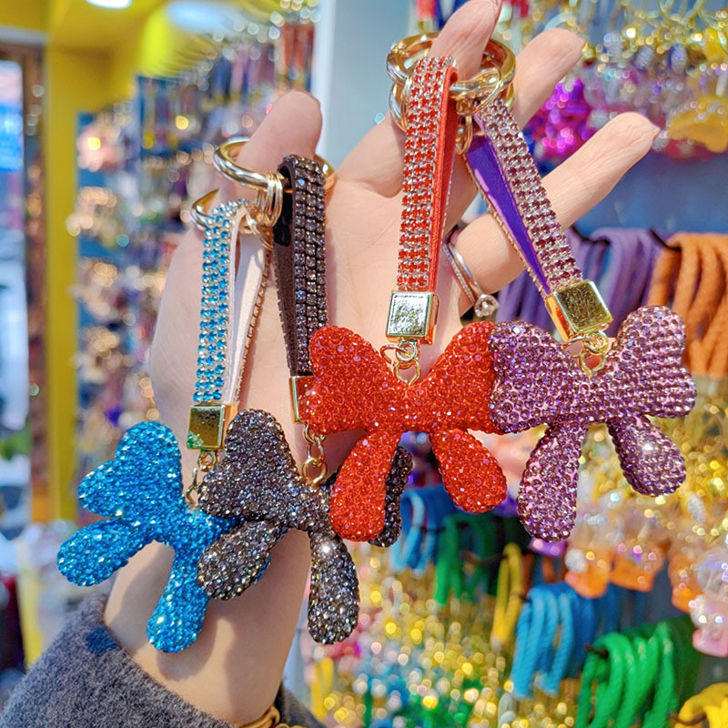 Clay rhinestone bow car chain ring keychain pendant couple bag charm small gift wholesale