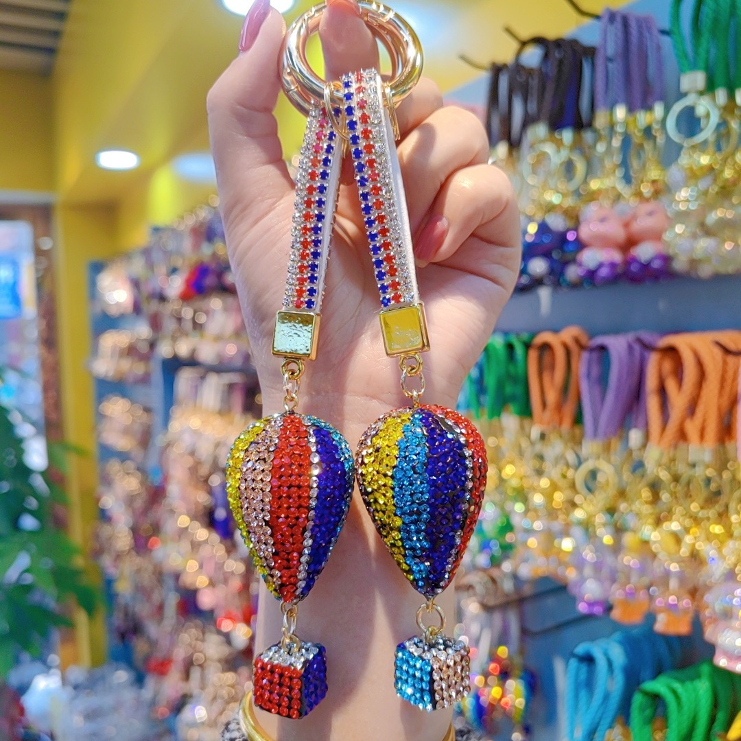 Clay full-diamond hot air balloon car chain ring lanyard keychain pendant couple bag charm small gift wholesale