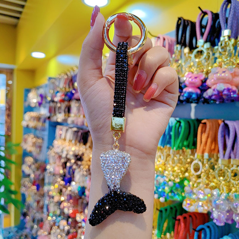 Clay full-diamond mermaid car chain ring keychain pendant couple bag charm small gift wholesale