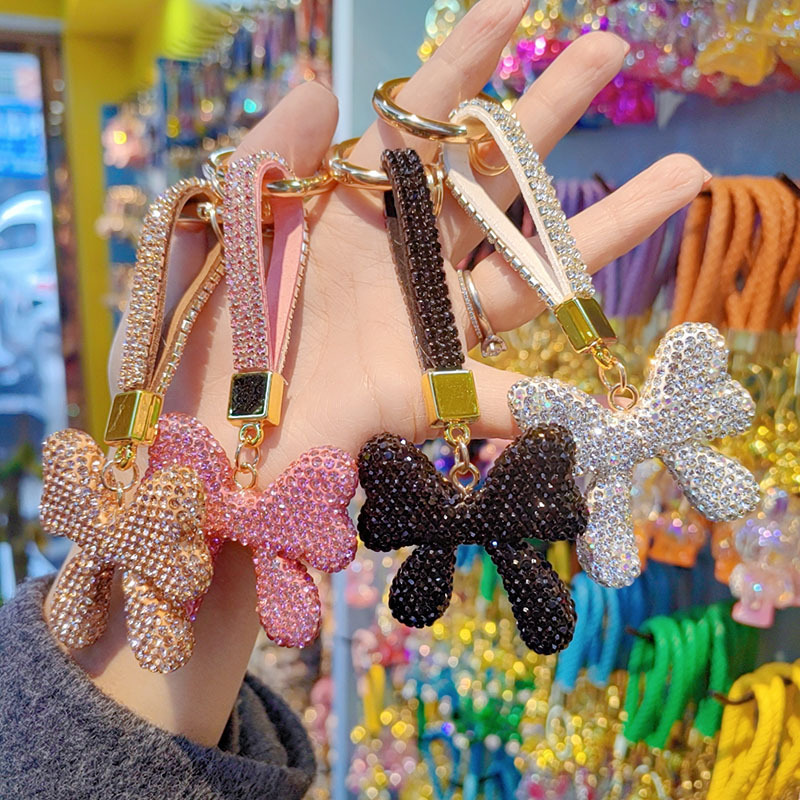 Clay rhinestone bow car chain ring keychain pendant couple bag charm small gift wholesale