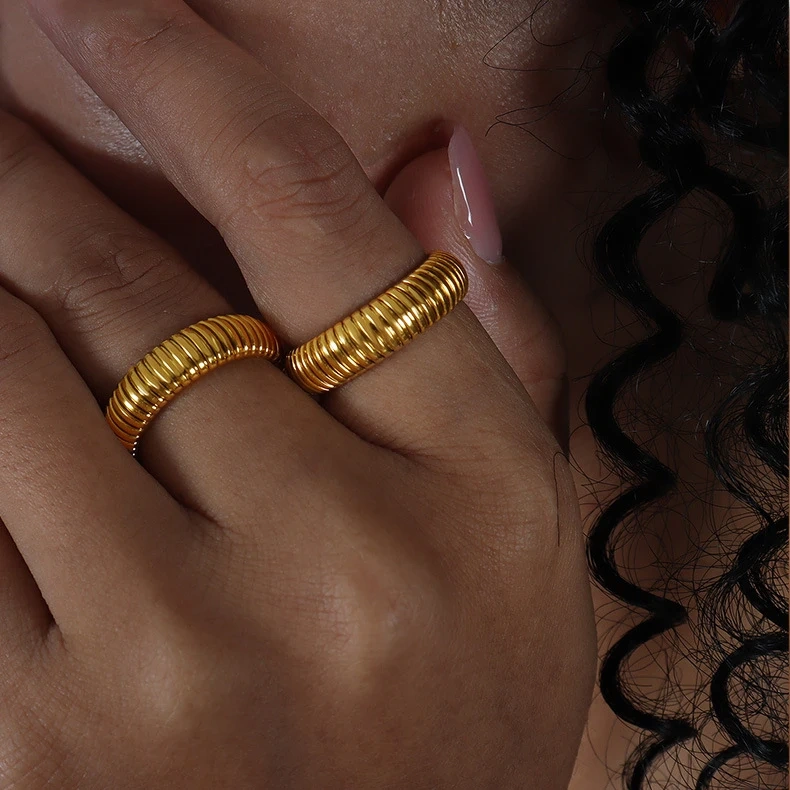 2023 Waterproof Elastic Flexible Rings 18K Gold Plated Stainless Steel Stacking Wristband Stretch Link Chain Ring YF3608