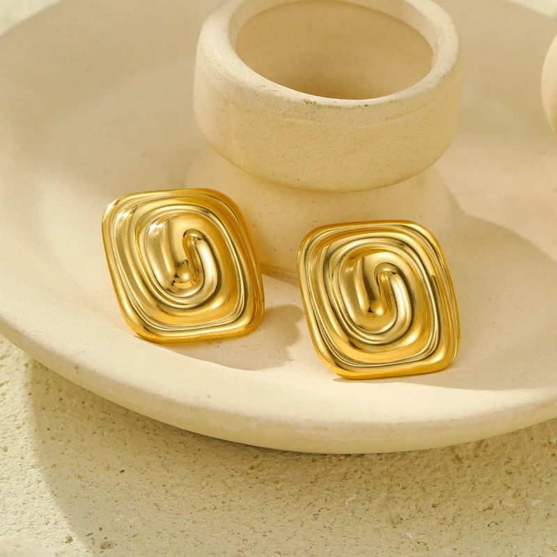 Waterproof Stainless Steel Jewelry 18k Gold Plated Rectangular Spiral Texture Earrings Non Tarnish YF6089