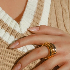 High End Trendy Simple Non Tarnish Three Circle Ring 18K Gold Plated Stainless Steel Multi Layer Lines Link Rings YF4178