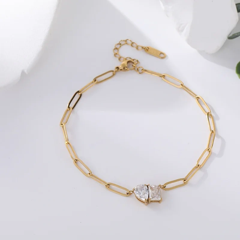 Fashion 18K Gold Plated Triangle Drill Rectangular Drop Shape Link Zirconia Pendant Stainless Steel Clip Chain Necklace YF4029