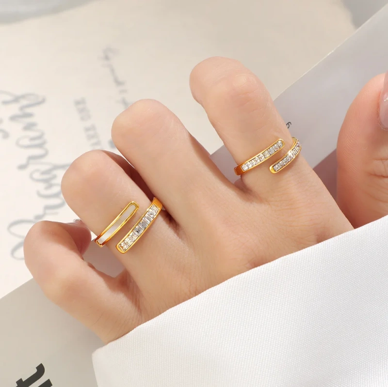 French Style High End Light Luxury Open Shell White Diamond Ring 18K Gold Plated Waterproof Stainless Steel YF8290