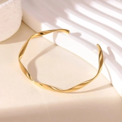 Neutral Stainless Steel 18K Gold Plated Irregular Open-End Mobius Love Waterproof Bracelet Gift YF6653