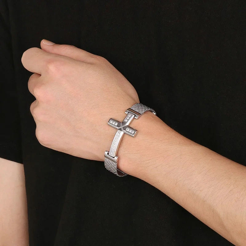 Hip Hop Style Personalized Zircon Cross Curved Mesh Strap Bracelet 18k Gold Plated Waterproof Stainless Steel Gift YF8122