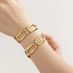 High Polished Stainless Steel Rectangular Necklace Bracelet Jewelry Set 18K Gold Plated Waterproof Stainless Steel YF8166