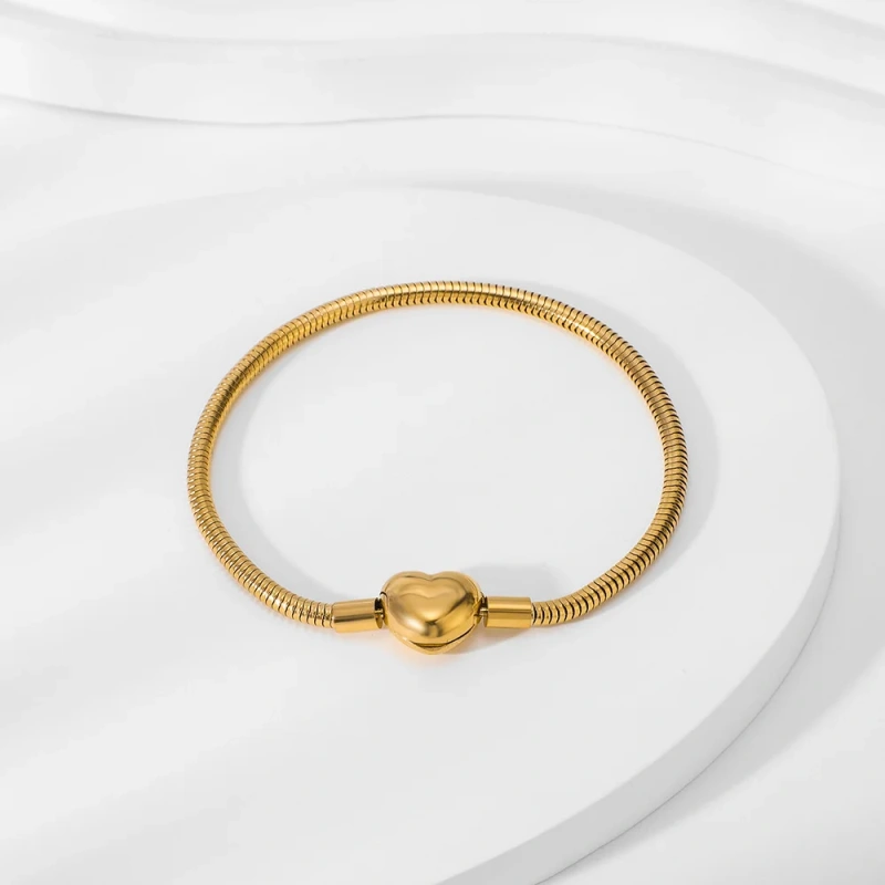 Personalized Fashion Glossy Soft Snake Bone Bracelet 18K Gold Plated Waterproof Stainless Steel Bracelet for Couple YF8085