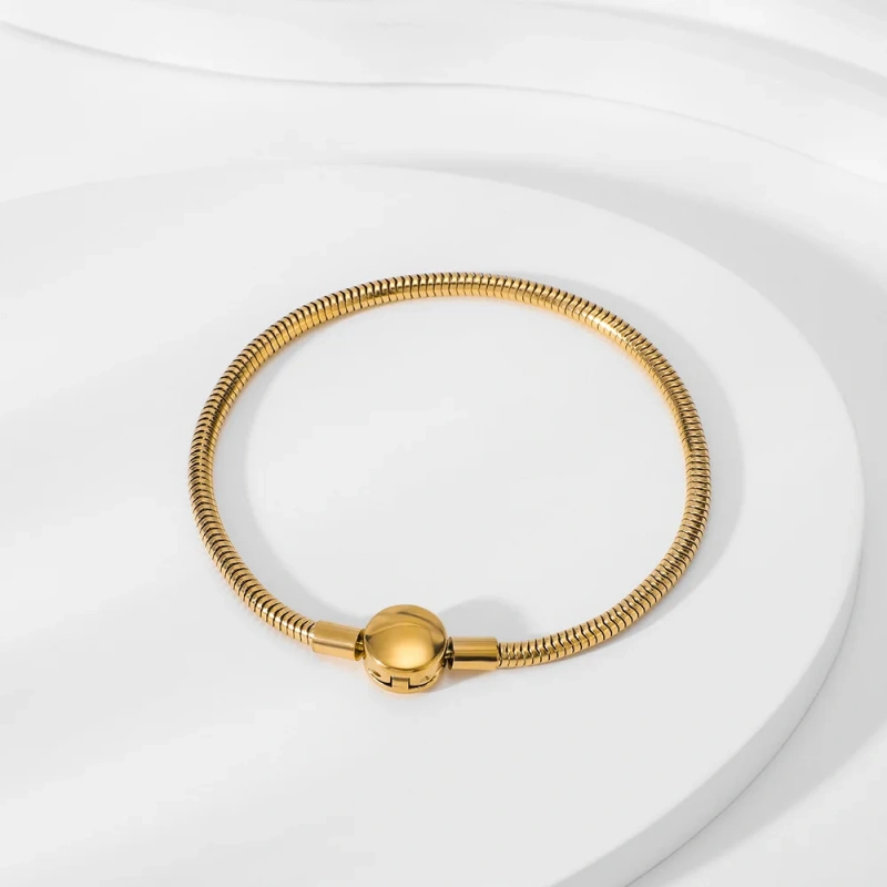 Personalized Fashion Glossy Soft Snake Bone Bracelet 18K Gold Plated Waterproof Stainless Steel Bracelet for Couple YF8085