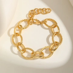 Stylish Womens Stainless Steel Glossy Bracelet Embossed Hand Jewelry Gold 18K Gold Plated Waterproof Stainless Steel YF8158