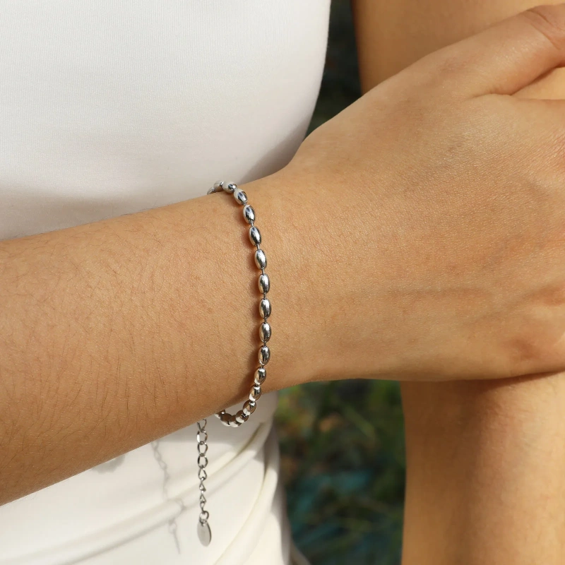 Fashionable Vintage Style Olive Rice Bead Bracelet Womens 18K Gold Plated Waterproof Stainless Steel YF8144