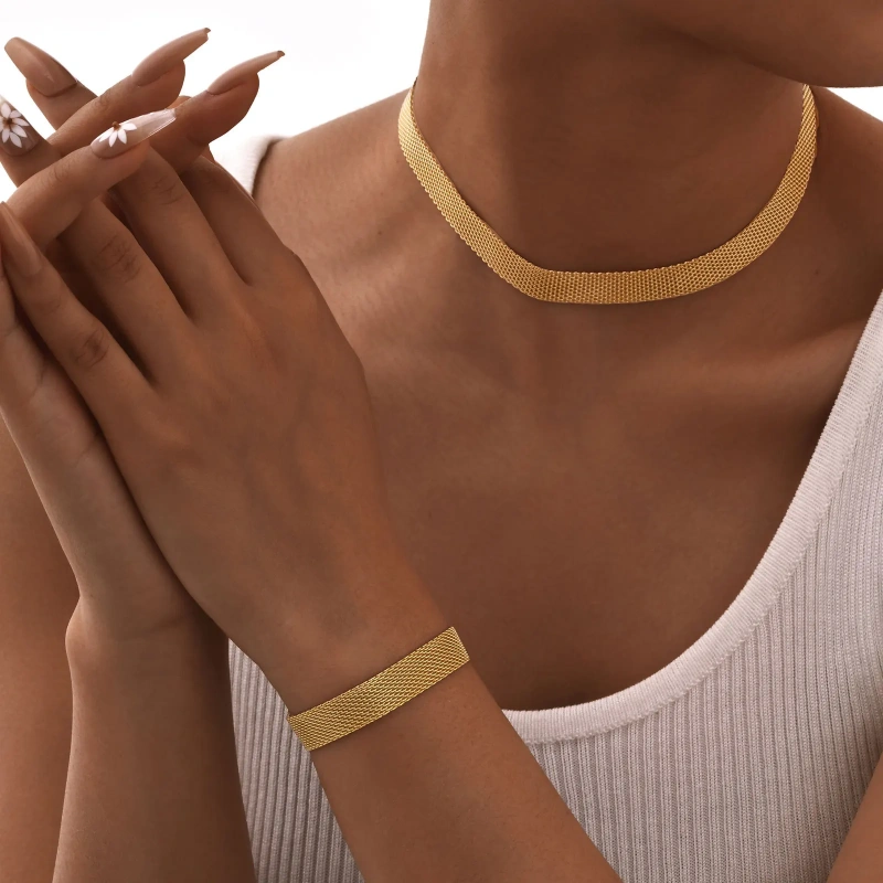 Stylish Versatile Stainless Steel Mesh Strap Necklace Gold Collarbone Chain 18K Gold Plated Waterproof Stainless Steel YF8160