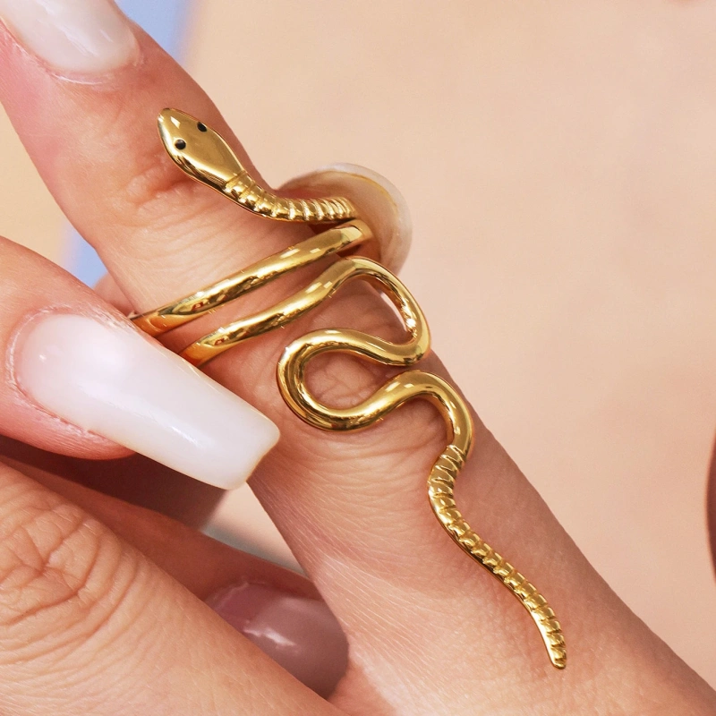 Distinctive Two Tone Snake Shape 18K Gold Plated Waterproof Stainless Steel Index Finger Ring for Party YF8009