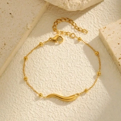 Retro Simple Versatile Stainless Steel Pepper Bracelet Gold 18K Gold Plated Waterproof Stainless Steel YF8150