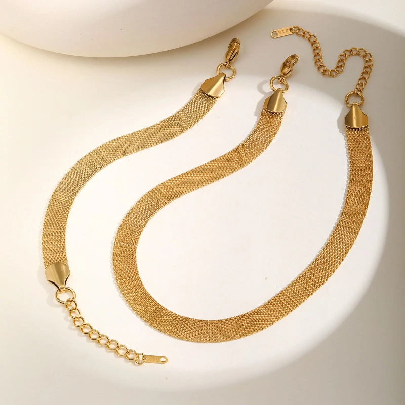 Stylish Versatile Stainless Steel Mesh Strap Necklace Gold Collarbone Chain 18K Gold Plated Waterproof Stainless Steel YF8160