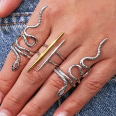Distinctive Two Tone Snake Shape 18K Gold Plated Waterproof Stainless Steel Index Finger Ring for Party YF8009