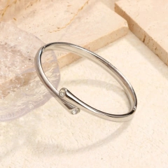 Minimalist Zircon Glossy Bracelet 18K Gold Plated Waterproof Stainless Steel Bracelet for Couples YF8084