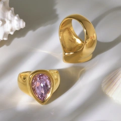 Premium Teardrop Cubic Zircon Ring 18k Gold Plated Waterproof Stainless Steel Women's Ring for Party YF8037