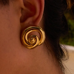 High-end Polished Spiral Hollow Non-Discolored Womens Waterproof Stainless Steel 18K Gold Plated Earrings  for Party YF8000
